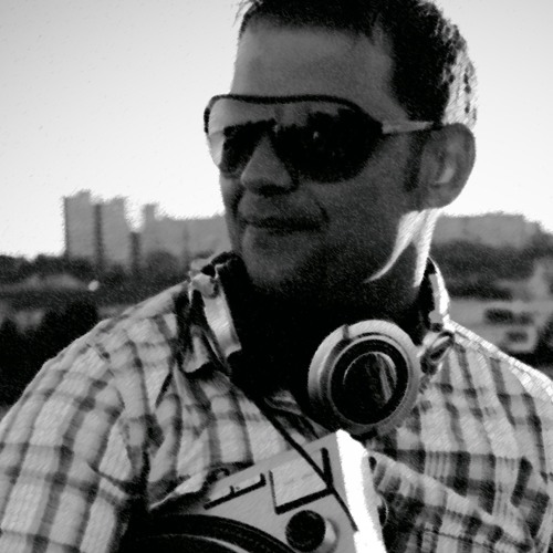 Shakin Duddi Set by DamageDepartment
