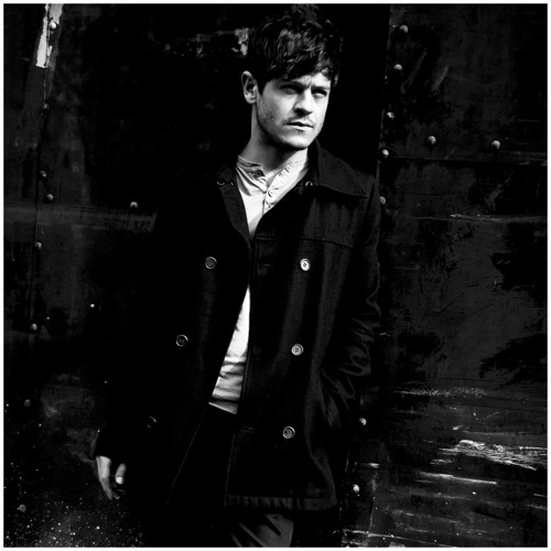Iwan Rheon - Two Candles (Free download)