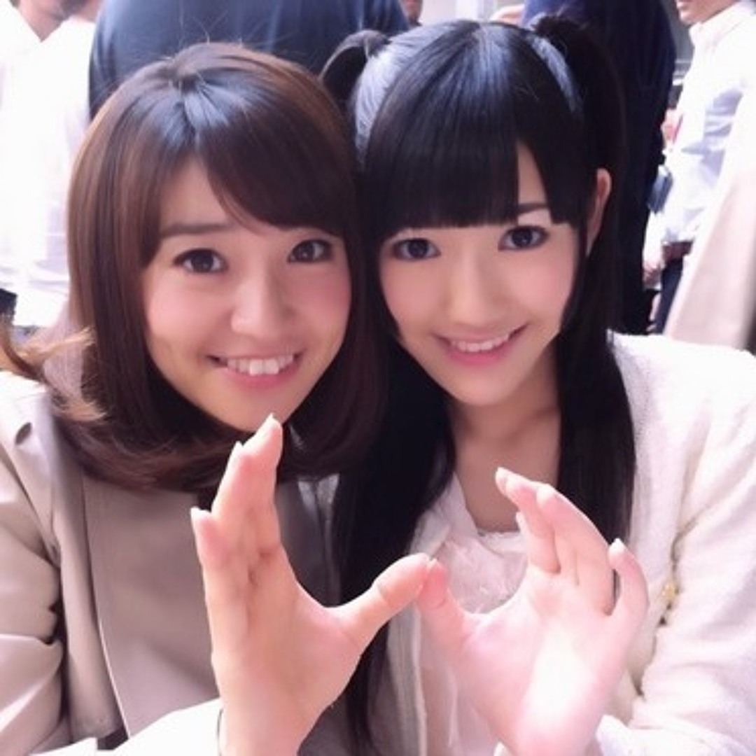 Orqa tomonda tugatildi Kutilmagan jinsiy aloqa chiroyli