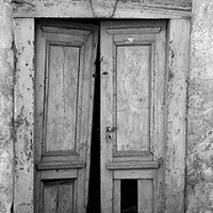 Don't Knock On The Door