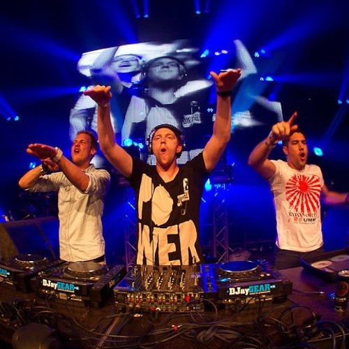 B-Freqz Especial Mix By Sound Wave