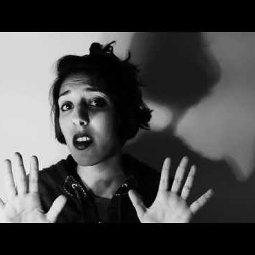 مي وليد - بتبصلي كده ليه ؟