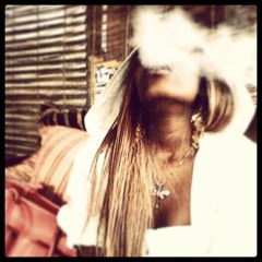 Lon Jon - She's So Beautiful