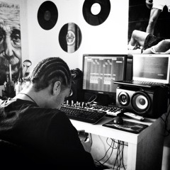 KingOfTheLyons - Happy Now [Prod. MYCbeats]