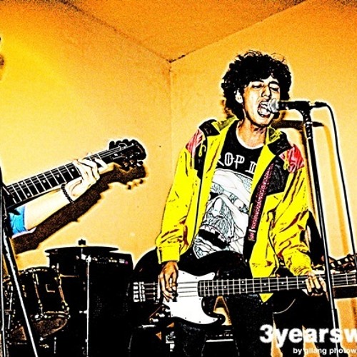 Three Years Waiting - Waktu Menjawab