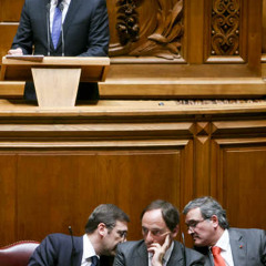 O que se diz na moção de censura