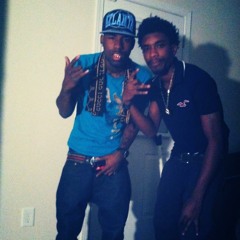 Oz- HOT ft swishar Sweett