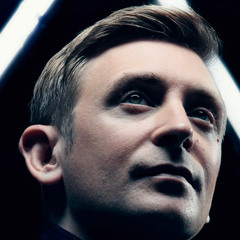 DJ Fresh & Sian Evans- Louder (Live from the BBC Radio 1 Live Lounge)