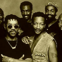 "Can't Get Enough of That Funky Stuff" - Kool & The Gang (Live)
