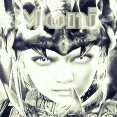 Moni- Hunt In Paradise