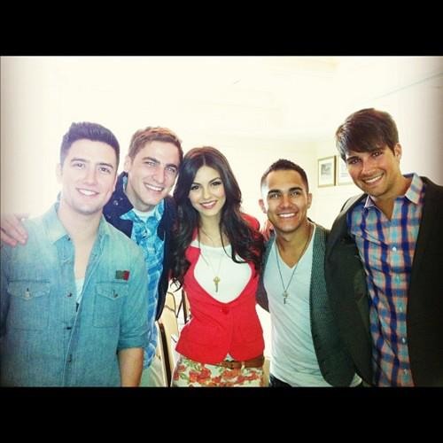 Victoria Justice Tell Me That You Love Me Btr Music By Katymaslow