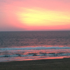 "Dont Die" (OFFICIAL SONG) "DAVE CHAPPELLE INTRO" FEAT LUEY SONG STARTS AT 56 SECONDS