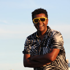 Miss Favela part Seu Jorge