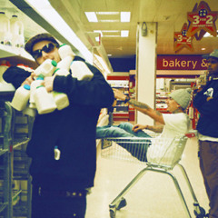 Piff Gang x Lily Mercer Show Freestyle