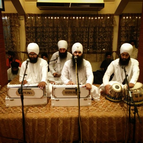 Bhai Gurpreet Singh Shimla - GSPJ 8th April 2013