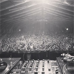 Bring Back the Warehouse House