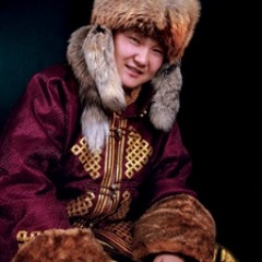 Жавхлан Дөрвөн настай халиун