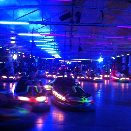 Dj Yves - 80's Bumper Cars Kermis Mix 08