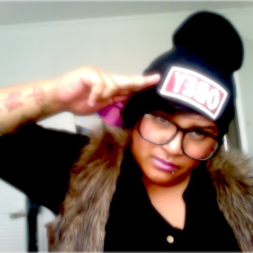 TEEMARIEE FT TRUDZ / TRACK CALLED / SUPER WOMAN.BEAT BY QWINTZ