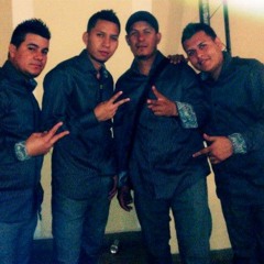 Los Recuerdos No Abrazan