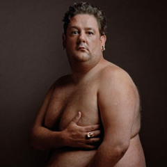 Johnny Vegas in his shed