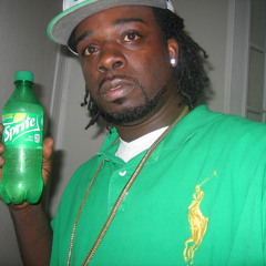 Prada bag thizzobaby