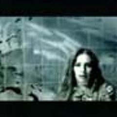 Zeynep Casalini - Duvar|Play/Download
