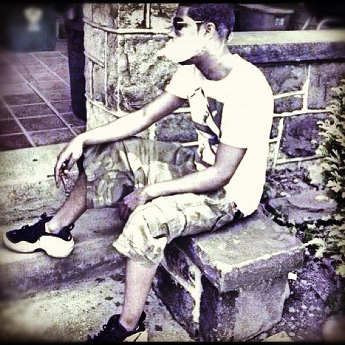 Shad Black "Shame" (wiz khalifa beat)  freestyle prod by Sledgren