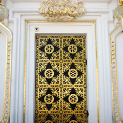 Gold Runner$ (Prod. By Matt We$t & EPiC STEEzE)