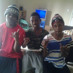 PopItOffHounds - Cash Flow ( Lil Dee , Diego , Titty )