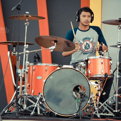 Radityan Akbar - Closer to The Edge (30 Seconds to Mars Drum Cover)