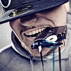 Liquit Walker - Deutschrapkanakke SirQLate WhiteKanakke RMX 2013