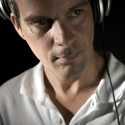 C-Jay - The Sessions 031 - Frisky Radio Artist of the Week