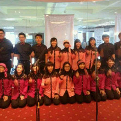 Somebody That I Used To Know By SixteenChoirGroup