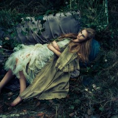 CrystalUniverse- Wonderland project