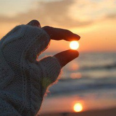 أرأيتَ شمساً أشرقَت ~