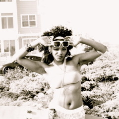 fan Exclusive * NINA B * Love Is A Sin * NEW MUSIC