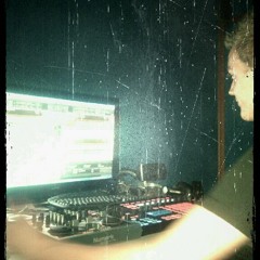 Drift DnB MiniMix18 20Apr12