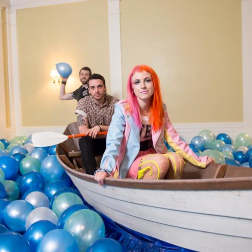 Paramore - In Between Days (The Cure Cover)