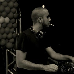 Andy Martin - Unknown  (Vitor Munhoz Remix)   CUT