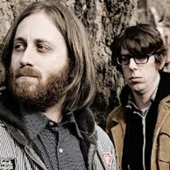I'm Not The One - The Black Keys ( live Canal + Paris 2010)