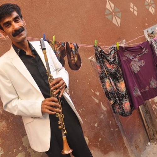 Cüneyt Sepetçi & Orchestra Dolapdere - Dört Beygir