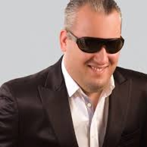 Dejan Matic - 2013 - Ona Je Moja