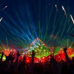 AV8R  live @ Gnarnia Festival (DJ set)