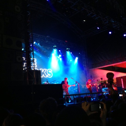 The Kooks Shine On Groovin The Moo Mainland By Emiliecherie