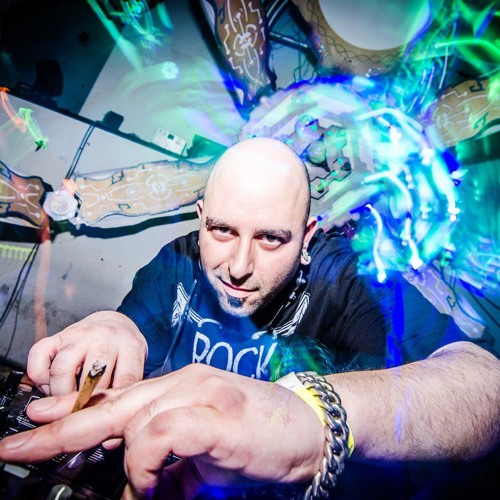 Dj Prozak - May 2013 Free Download!!!