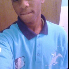 DJ Tiinker lil mix lolll getting off selectin and mixin!!!