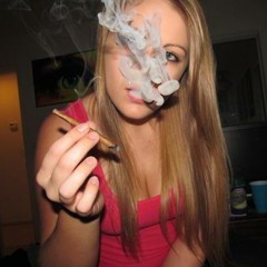 GOOD WEED BAD BITCH