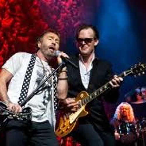 "Fire and Water" - Joe Bonamassa and Bad Company's Paul Rodgers  (Live)
