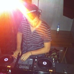 DJ Sparrow - Minimal Shit! (May Mix)